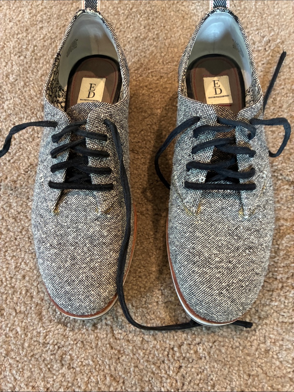 Ellen Degeneres women tweed Oxford Gray Lace-Up Shoes. Layered platform sole